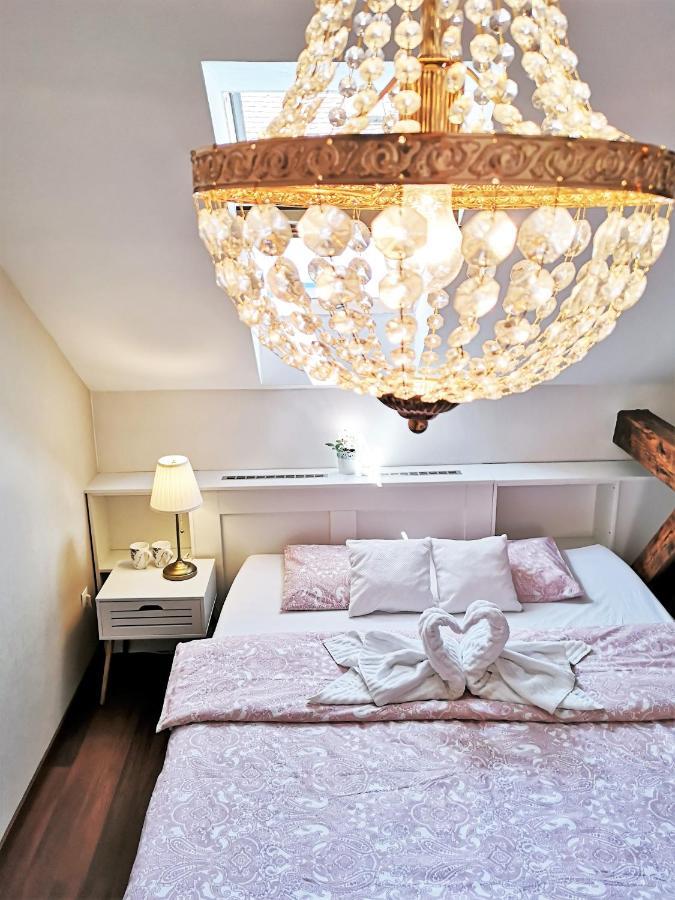 Villa Florencia Eger Exteriör bild